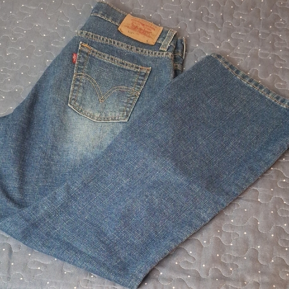 Levi's 515 Nouveau Boot cut low rise Blue Jeans size 6 short - Picture 1 of 6